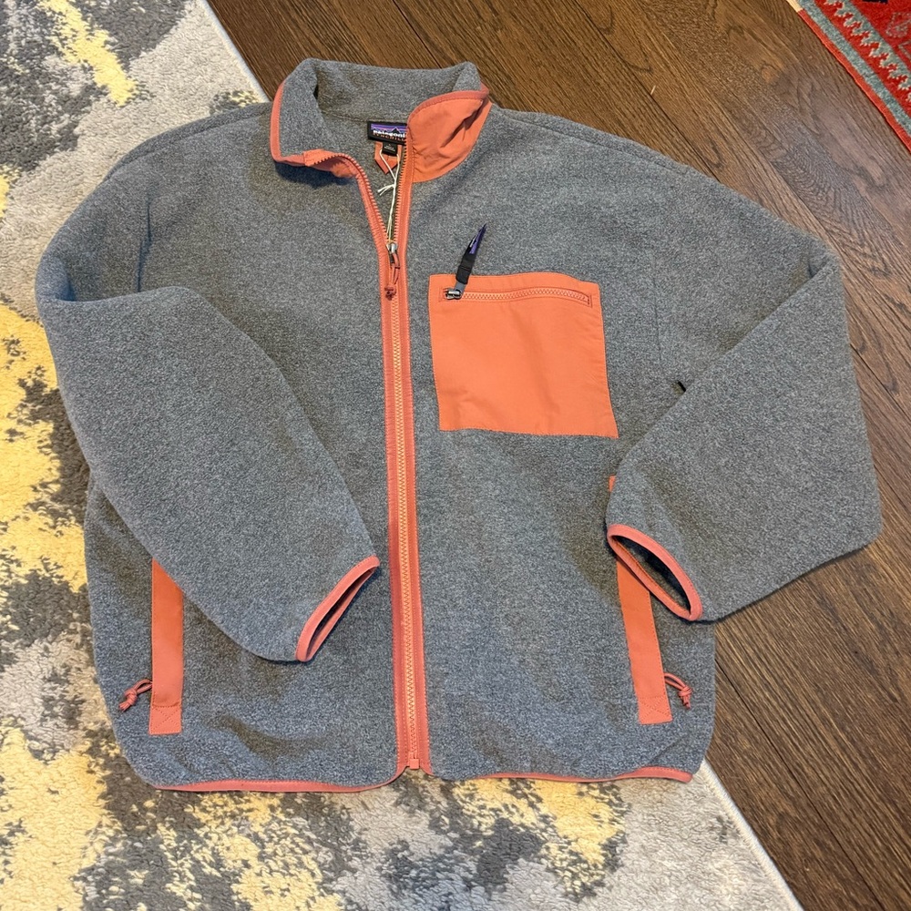 Patagonia Large Synchilla Fleece Gray and Orange Jacket